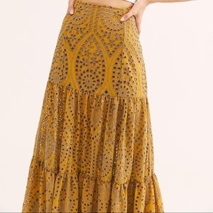 Jens Pirate Booty Mariachi Calypso Maxi yellow nwt